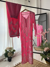 Vriksham Pink Chikankari Kurti & Pajama Set-VS4329